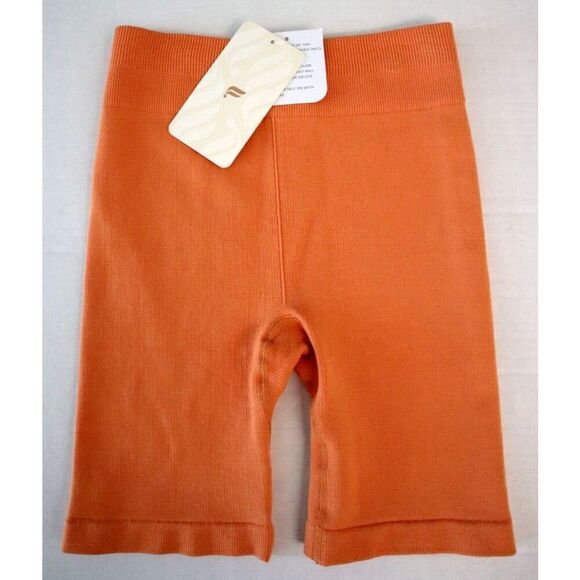 Fabletics Women's Sz XS/4 Orange High-Waisted Seamless Ribbed Shorts - Picture 1 of 9